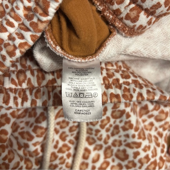 Lou & Grey from LOFT Leopard Print Shorts, Size Medium, White, Orange-Brown - Picture 5 of 5
